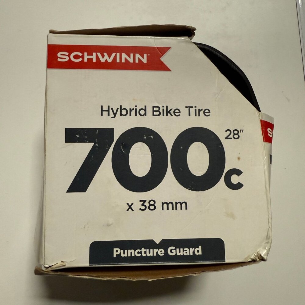 Schwinn Quality 700c Hybrid Bicycle Tire with Kevlar